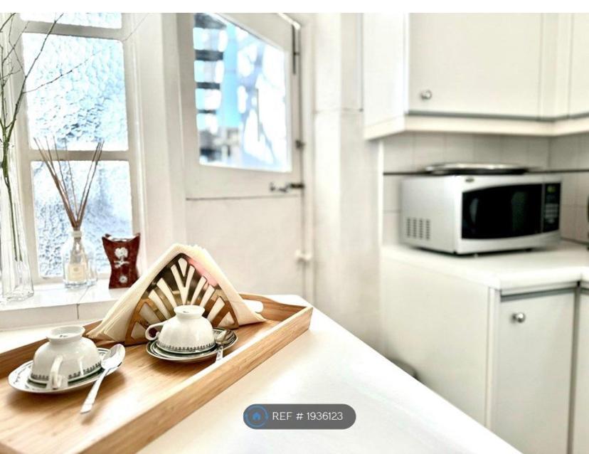 Executive Knightsbridge Apartment Londra Esterno foto